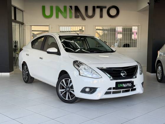 NISSAN VERSA 1.6 16V FLEXSTART SL 4P XTRONIC NISSAN VERSA 1.6 16V FLEXSTART SL 4P XTRONIC